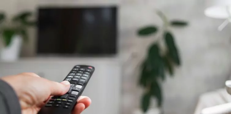 Botão da TV não funciona: Veja o que fazer!